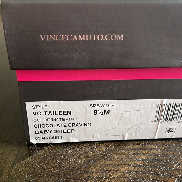 Vince Camuto ankle boots - Picture 11 of 11